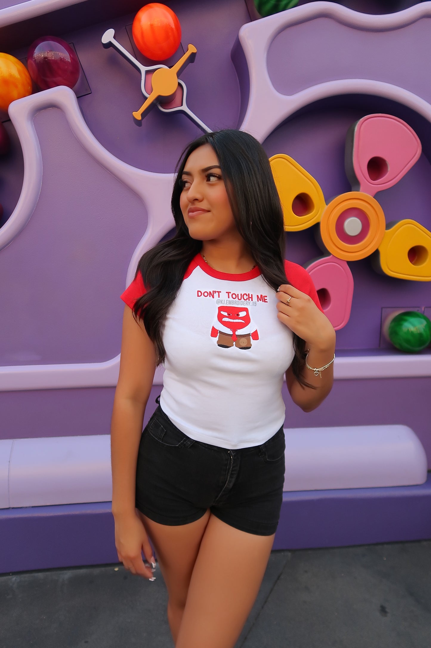 "Don't touch me" T-shirt